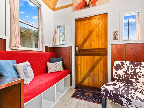 Tiny Digs - Hotel of Tiny Houses : photo 6 de la chambre studio lit queen-size de luxe 