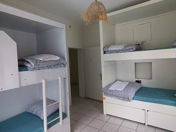 Deeps Hostel Ankara 2 : photo 1 de la chambre lit dans dortoir mixte de 4 lits