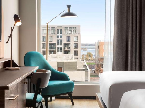 Hyatt Centric Montreal : photo 1 de la chambre chambre queen avec 2 lits queen-size - Étage supérieur