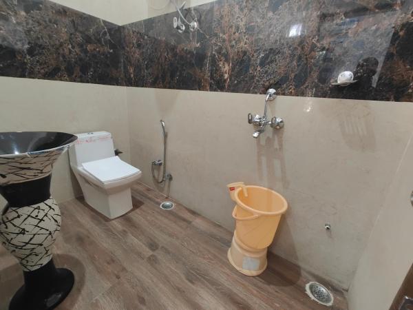 Hill View Resort by Rudrakshi : photo 5 de la chambre chambre double deluxe