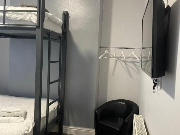 264 The Road End : photo 2 de la chambre chambre familiale