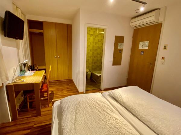 Hotel Toscana : photo 4 de la chambre chambre lits jumeaux standard avec climatisation