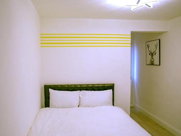 Rostron House : photo 1 de la chambre chambre double avec salle de bains privative