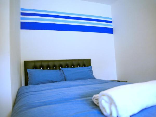 Rostron House : photo 9 de la chambre chambre double standard avec salle de bains commune