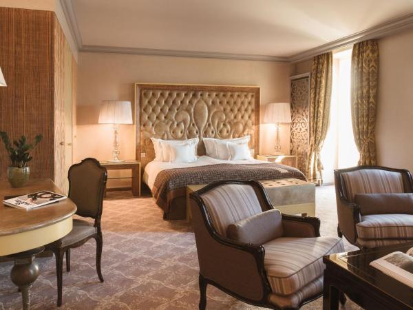 Carlton Hotel St Moritz - The Leading Hotels of the World : photo 4 de la chambre junior suite medium with lake view
