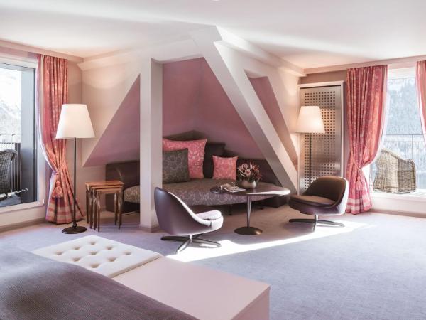 Carlton Hotel St Moritz - The Leading Hotels of the World : photo 2 de la chambre suite junior d'angle - vue sur lac