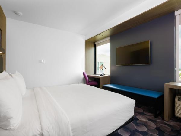 Aloft Austin Airport : photo 1 de la chambre chambre lit king-size aloft