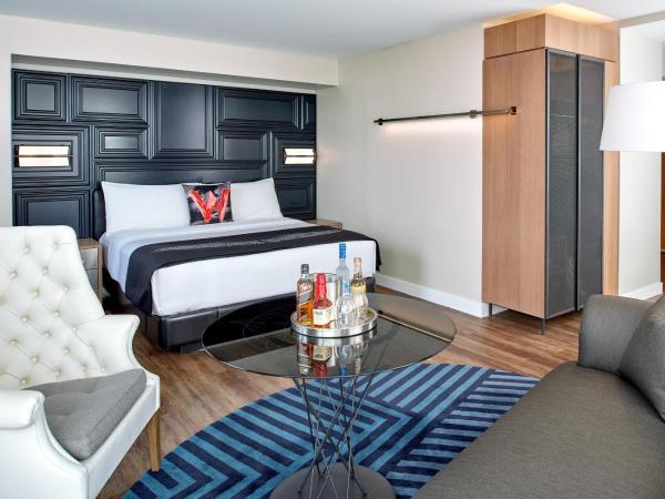 W Boston : photo 5 de la chambre chambre d’angle cool avec 1 lit king-size