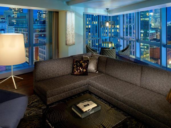 W Boston : photo 1 de la chambre suite wow avec 1 lit king-size