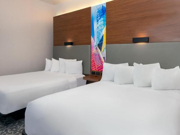 Aloft Orlando Downtown : photo 2 de la chambre aloft, guest room, 2 queen beds