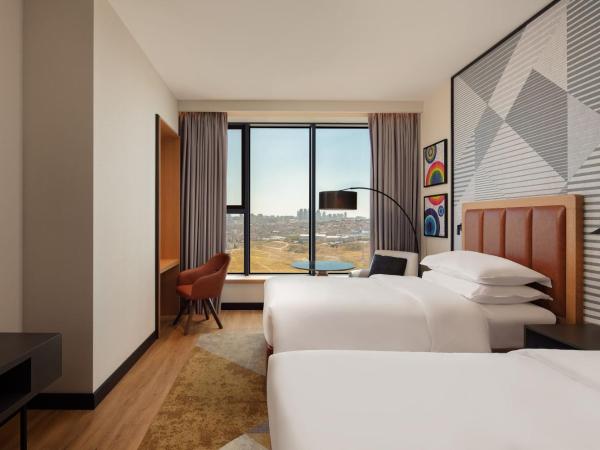 Sheraton Istanbul Esenyurt : photo 2 de la chambre chambre lits jumeaux deluxe - vue sur ville