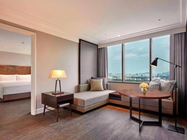 JW Marriott Hotel Seoul : photo 2 de la chambre suite 1 chambre lit king-size griffin - accès au salon exécutif