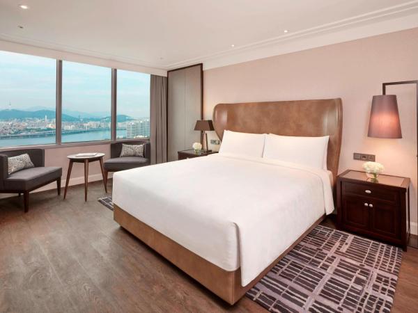 JW Marriott Hotel Seoul : photo 2 de la chambre suite 1 chambre lit king-size - accès au salon exécutif