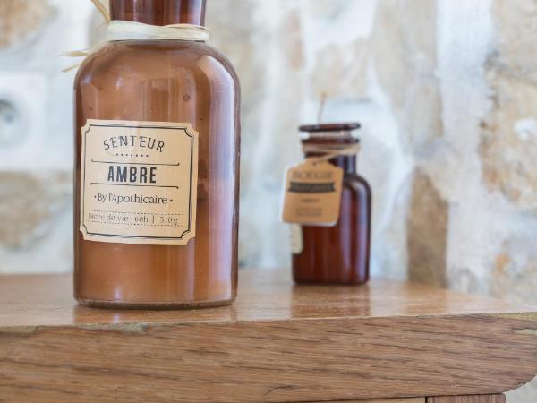 Hotel De Belgique à Menton : photo 6 de la chambre chambre quadruple