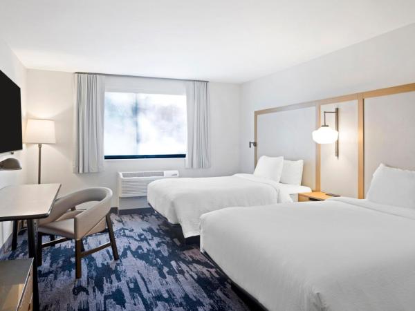 Fairfield Inn & Suites by Marriott San Diego Pacific Beach : photo 2 de la chambre chambre double avec lit queen-size