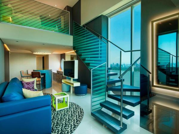 W Mexico City : photo 6 de la chambre suite en duplex merveilleuse avec 1 chambre lit king-size et canapé-lit