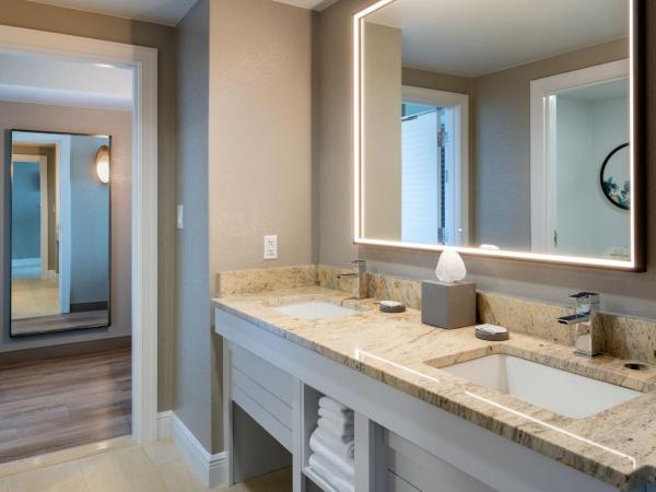 Orlando World Center Marriott : photo 8 de la chambre suite fairway lit king-size et canapé-lit - vue sur golf