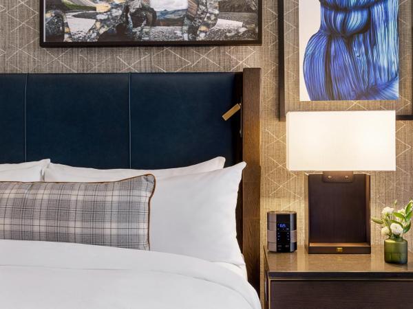 Fairmont Banff Springs : photo 1 de la chambre hébergement lit queen-size fairmont avec vue