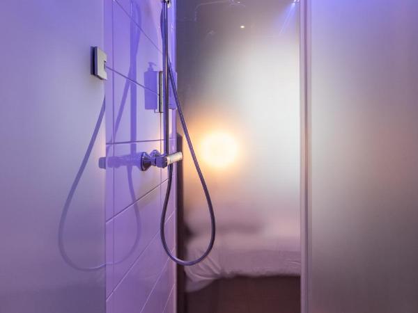 Melrose Hotel : photo 4 de la chambre chambre lits jumeaux souterraine - sans fenêtre