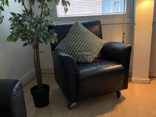 Uppsala City Hostel : photo 2 de la chambre chambre quadruple avec salle de bains commune