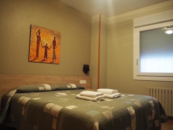 Hostal Acella : photo 8 de la chambre chambre double