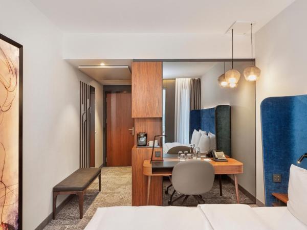 HYPERION Hotel München : photo 2 de la chambre chambre lit king-size supérieure