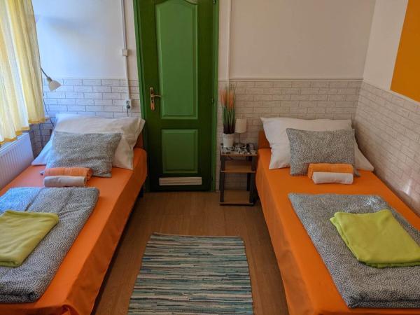 Brindza Vendégház : photo 2 de la chambre chambre double