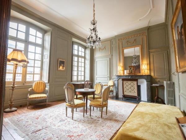 L'Hotel de Panette, Un exceptionnel château en ville - Cathédrale : photo 3 de la chambre suite