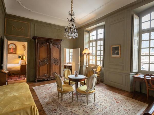 L'Hotel de Panette, Un exceptionnel château en ville - Cathédrale : photo 4 de la chambre suite
