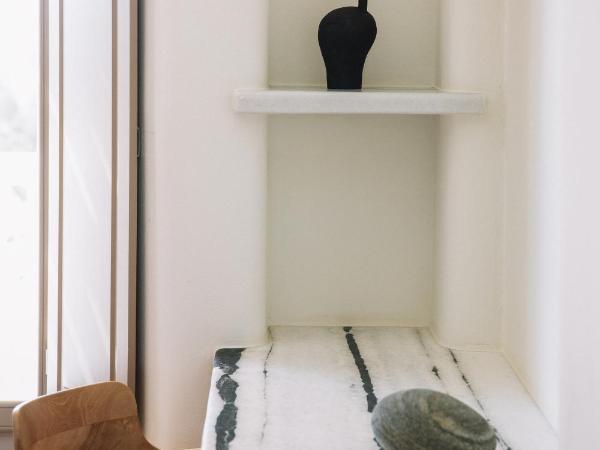 Ammothines Cycladic Suites : photo 6 de la chambre suite supérieure avec vue sur mer