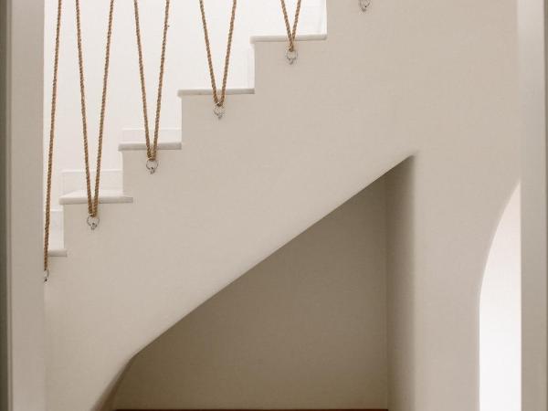 Ammothines Cycladic Suites : photo 9 de la chambre maisonnette - vue partielle sur mer