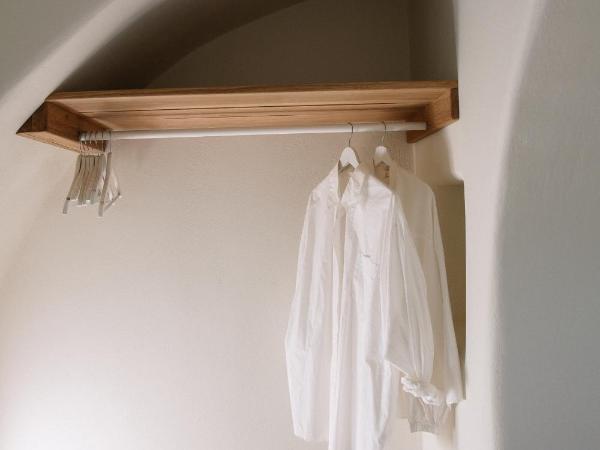 Ammothines Cycladic Suites : photo 6 de la chambre maisonnette - vue partielle sur mer