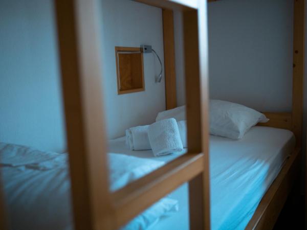 Wax Hostel : photo 9 de la chambre lit superposé dans dortoir mixte