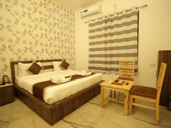 Hill View Resort by Rudrakshi : photo 4 de la chambre chambre double deluxe
