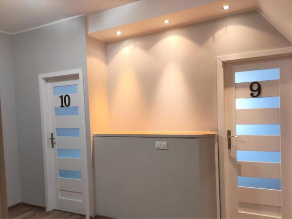 Rynek 11 : photo 5 de la chambre chambre double avec salle de bains commune