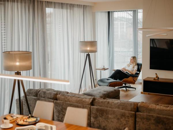 EXCLUSIVE Aparthotel MARINA : photo 5 de la chambre suite présidentielle