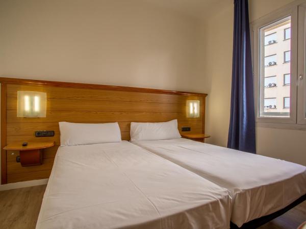 Negresco Gran Via : photo 9 de la chambre chambre lits jumeaux