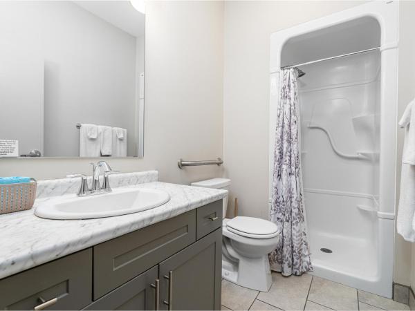 Guest House on the Mount : photo 5 de la chambre family suite with full bath and kitchenette