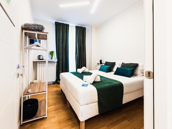 Gegix's Rooms Milano : photo 5 de la chambre chambre double ou lits jumeaux supérieure avec terrasse