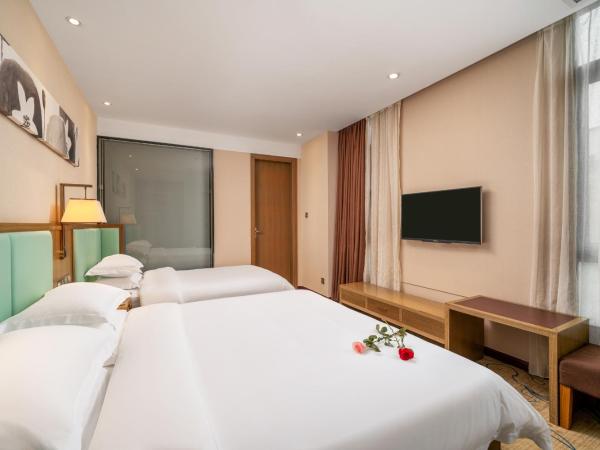 Guangzhou Boyi Hotel : photo 3 de la chambre chambre familiale deluxe