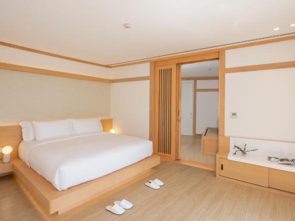 G Nimman Chiang Mai : photo 1 de la chambre suite