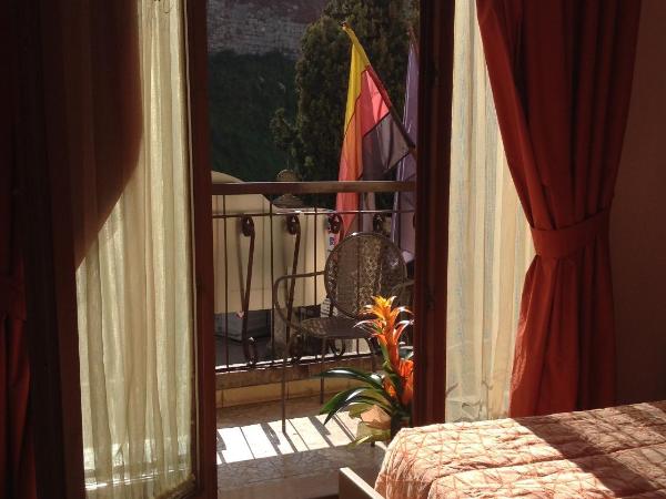 Bed & Breakfast Camollia : photo 7 de la chambre chambre double