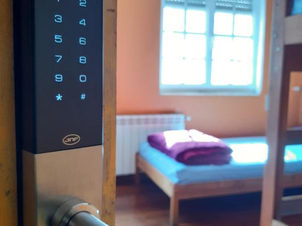 Meiga Backpackers Hostel : photo 5 de la chambre lit dans dortoir mixte de 4 lits