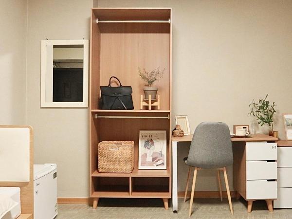 White Story : photo 5 de la chambre chambre double avec salle de bains privative