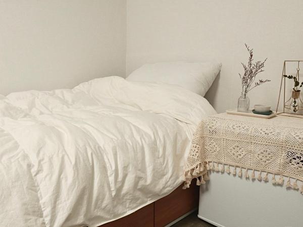 White Story : photo 5 de la chambre chambre simple avec toilettes et douche communes