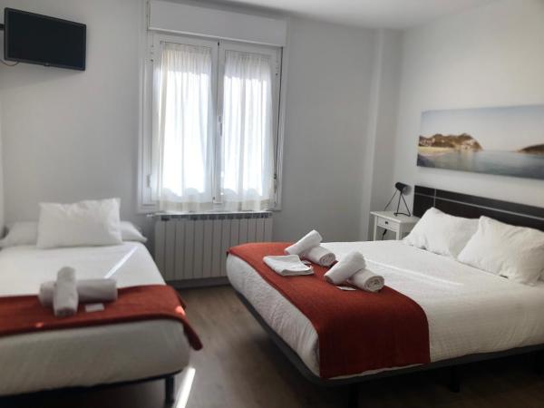 Pensión Amara : photo 1 de la chambre chambre triple