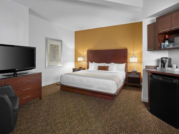 Metterra Hotel on Whyte : photo 1 de la chambre chambre lit king-size