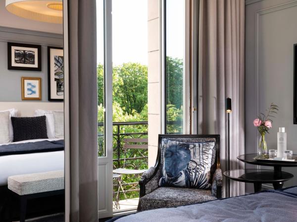 Le Damantin Hôtel & Spa : photo 3 de la chambre chambre prestige - vue sur tour eiffel