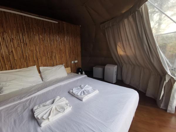 Eco Lanta Hideaway Beach Resort : photo 10 de la chambre eco dome