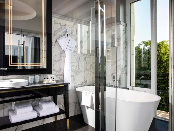 Le Damantin Hôtel & Spa : photo 4 de la chambre chambre prestige - vue sur tour eiffel